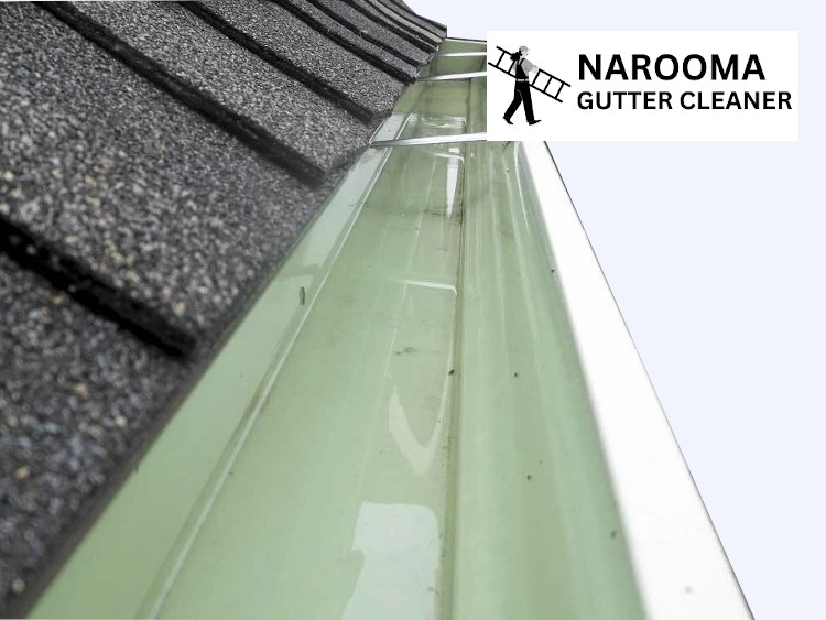 
Gutter maintenance in Tuross Head keeps it clean and unobstructed, as seen in the photo